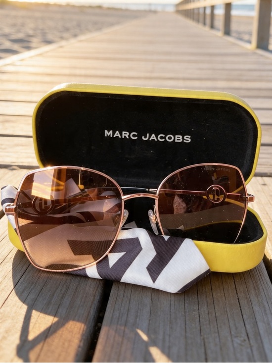 Marc Jacobs Accessories - Marc Jacobs Sunglasses